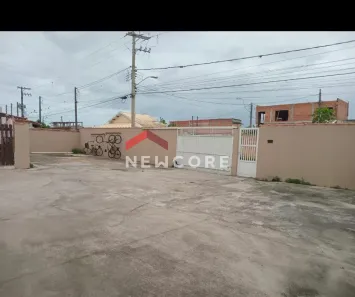 Casa de Condomínio com 2 Quartos à venda, 55m² no Praia das Palmeiras, Caraguatatuba