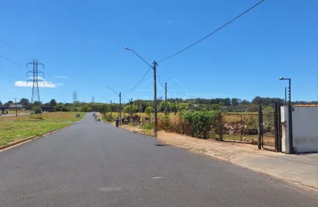 Fazenda/Sítio com 3 Quartos à venda, 161m² no Jardim Indaiá, Araraquara