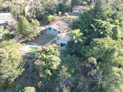 Fazenda/Sítio com 5 Quartos à venda, 250m² no Goiabal, Paty do Alferes