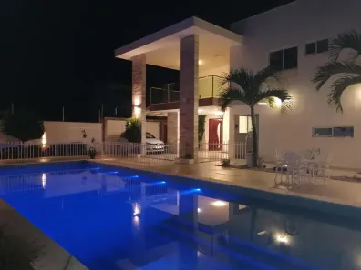 Casa com 5 Quartos à venda, 600m² no Jardim Planalto, Parnamirim