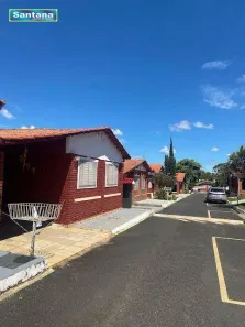 Casa de Condomínio com 3 Quartos à venda, 60m² no Mansões Águas Quentes, Caldas Novas