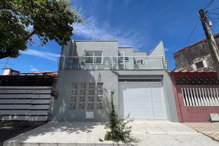 Sobrado com 2 Quartos à venda, 191m² no Cidade dos Funcionários, Fortaleza