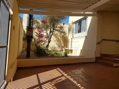 Casa com 3 Quartos à venda, 300m² no Vila Celina, São Carlos