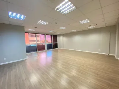 Sala Comercial para alugar, 62m² no Chácara Santo Antônio (Zona Sul), São Paulo