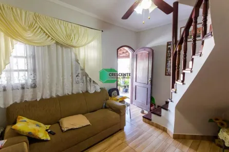 Sobrado com 3 Quartos para venda ou aluguel, 160m² no Parque Jaçatuba, Santo André
