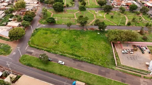 Lote/Terreno à venda, 2750m² no Conjunto Habitacional Jardim das Palmeiras, Ribeirão Preto