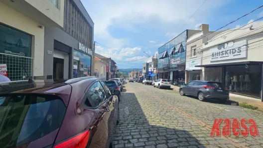 Imóvel Comercial para alugar, 140m² no Centro, Atibaia