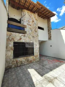 Sobrado com 3 Quartos à venda, 275m² no Vila Alzira, Santo André
