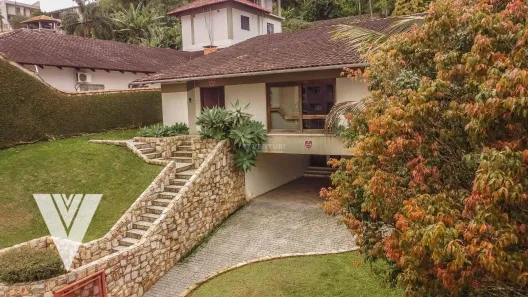 Casa com 3 Quartos à venda, 392m² no Vila Nova, Blumenau