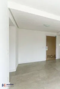 Apartamento com 2 Quartos à venda, 650m² no Passo da Areia, Porto Alegre