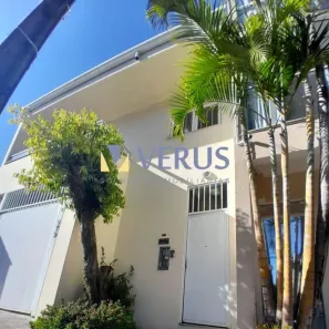 Casa com 3 Quartos para alugar, 250m² no Centro, Balneário Camboriú