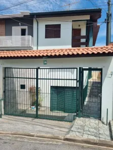 Casa de Condomínio com 3 Quartos para alugar, 200m² no Jardim das Vertentes, São Paulo