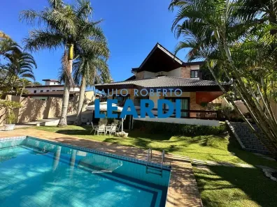 Casa de Condomínio com 4 Quartos à venda, 1600m² no Arujázinho I, II e III, Arujá