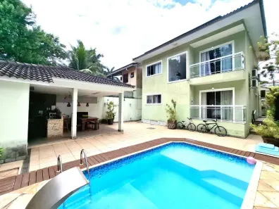 Casa de Condomínio com 4 Quartos à venda, 315m² no Maria Paula, Niterói