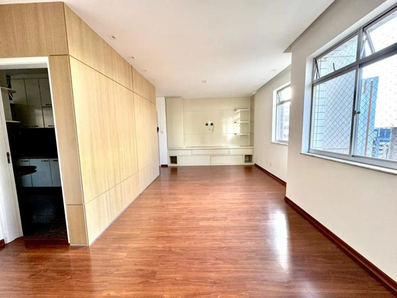 Apartamento com 3 quartos — Savassi, Belo Horizonte