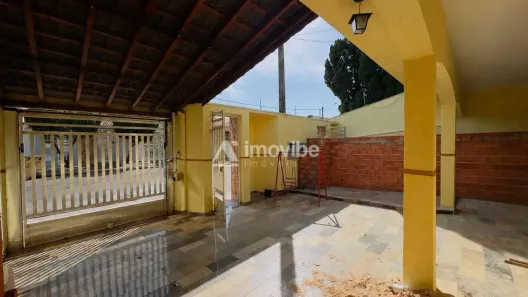 Casa com 3 Quartos para alugar, 180m² no Jardim Ipiranga, Americana