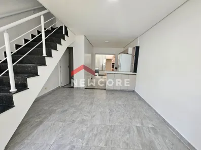 Casa de Condomínio com 2 Quartos à venda, 75m² no Jardim do Sol, Caraguatatuba