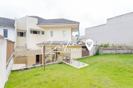 Sobrado com 3 Quartos à venda, 241m² no Guabirotuba, Curitiba