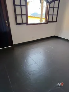 Casa com 2 Quartos para alugar, 10m² no Mosela, Petrópolis