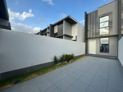 Sobrado com 2 Quartos à venda, 71m² no Centro, Tijucas