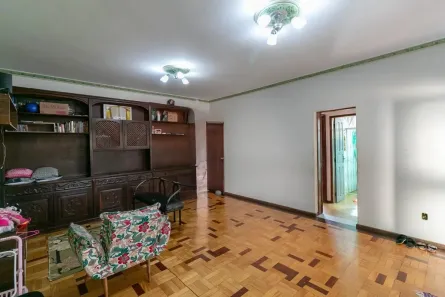 Casa com 4 Quartos à venda, 200m² no Jardim Industrial, Contagem