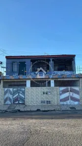 Casa com 5 Quartos à venda, 180m² no Santos Dumont, Aracaju