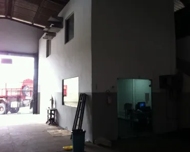 Galpão/Depósito/Armazém para alugar, 850m² no Pirajá, Salvador