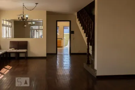 Casa com 3 Quartos à venda, 330m² no Planalto Paulista, São Paulo