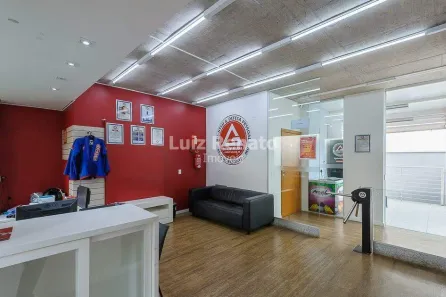 Ponto Comercial à venda, 219m² no Santa Lúcia, Belo Horizonte