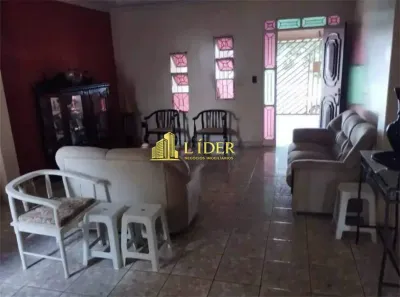 Casa com 3 Quartos à venda, 200m² no Martins, Uberlândia