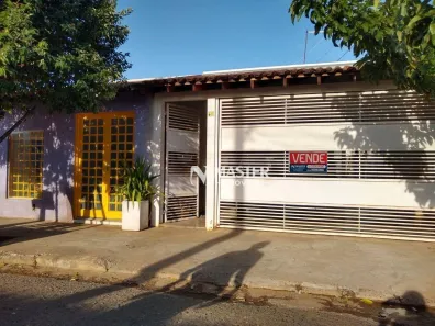Casa com 2 Quartos à venda, 165m² no Jardim Marajó, Marília