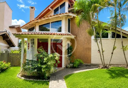 Casa com 4 Quartos à venda, 160m² no Lagoa da Conceição, Florianópolis