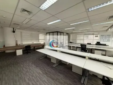 Sala Comercial para alugar, 424m² no Vila Olímpia, São Paulo