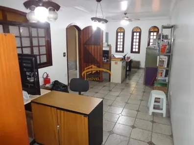 Casa com 3 Quartos à venda, 198m² no Vila Campesina, Osasco