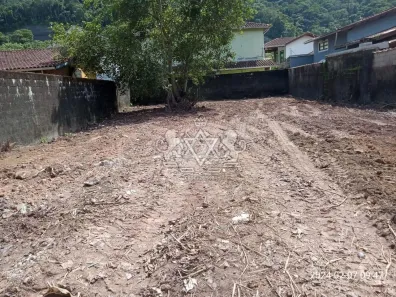 Lote/Terreno à venda, 336m² no Jardim Olaria, Caraguatatuba