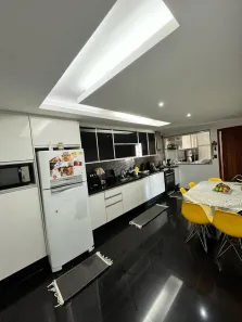 Sobrado com 4 Quartos à venda, 120m² no Vila Valqueire, Rio de Janeiro