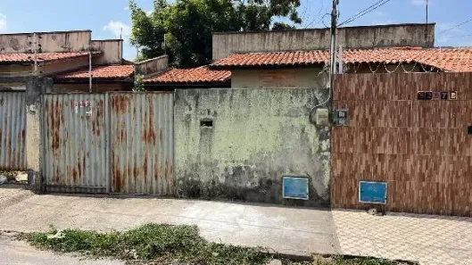 Casa com 1 Quarto à venda, 282m² no Queimadas, Horizonte