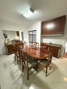 Casa com 3 Quartos para alugar, 190m² no Parque das Nações, Santo André