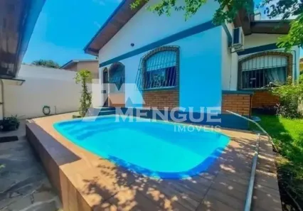 Casa com 3 Quartos à venda, 147m² no Vila Ipiranga, Porto Alegre