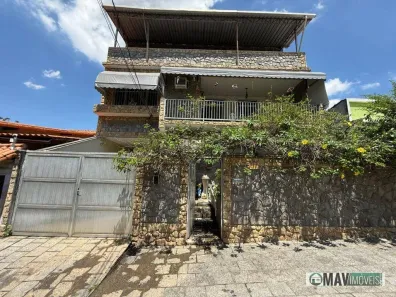 Casa com 3 Quartos à venda, 462m² no Jardim Sulacap, Rio de Janeiro