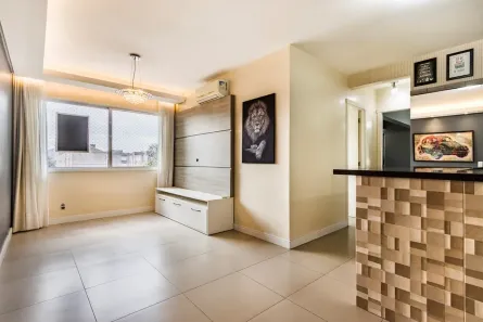 Apartamento com 2 Quartos à venda, 69m² no Vila Ipiranga, Porto Alegre
