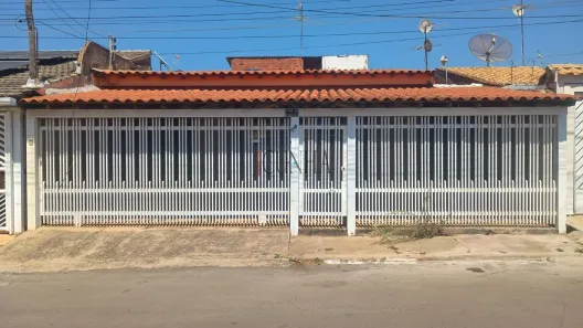 Casa com 4 Quartos para alugar, 250m² no Taguatinga Norte, Brasília