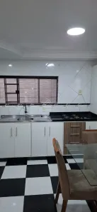 Casa com 2 Quartos para alugar, 100m² no São João, Itajaí
