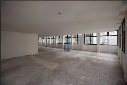 Sala Comercial para alugar, 230m² no Vila Olímpia, São Paulo