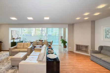 Apartamento com 3 Quartos à venda, 233m² no Ahú, Curitiba