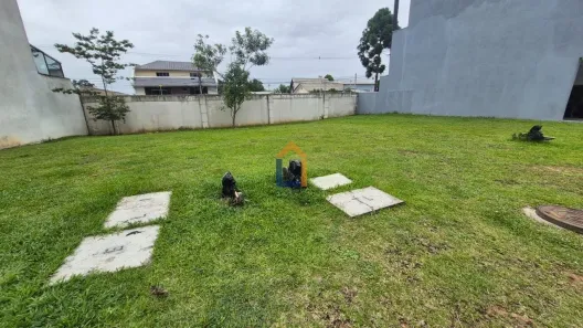 Lote/Terreno à venda, 120m² no Pinheirinho, Curitiba