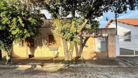 Casa com 3 Quartos à venda, 168m² no Centro, Eunápolis