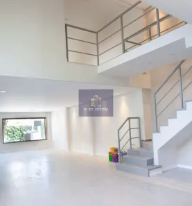 Ponto Comercial com 3 Quartos para alugar, 190m² no Moema, São Paulo