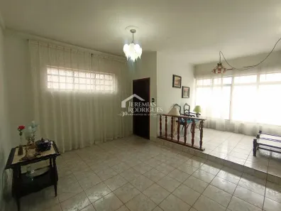Casa com 3 Quartos à venda, 309m² no Jardim Eulália, Taubaté