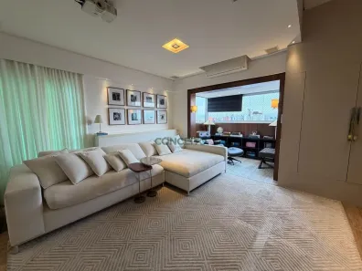 Apartamento com 2 Quartos à venda, 168m² no Centro, Florianópolis